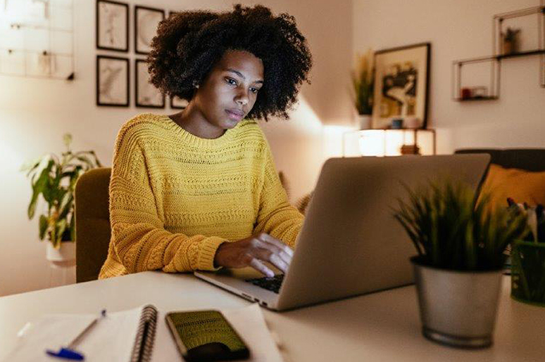 Women looking at computer screen